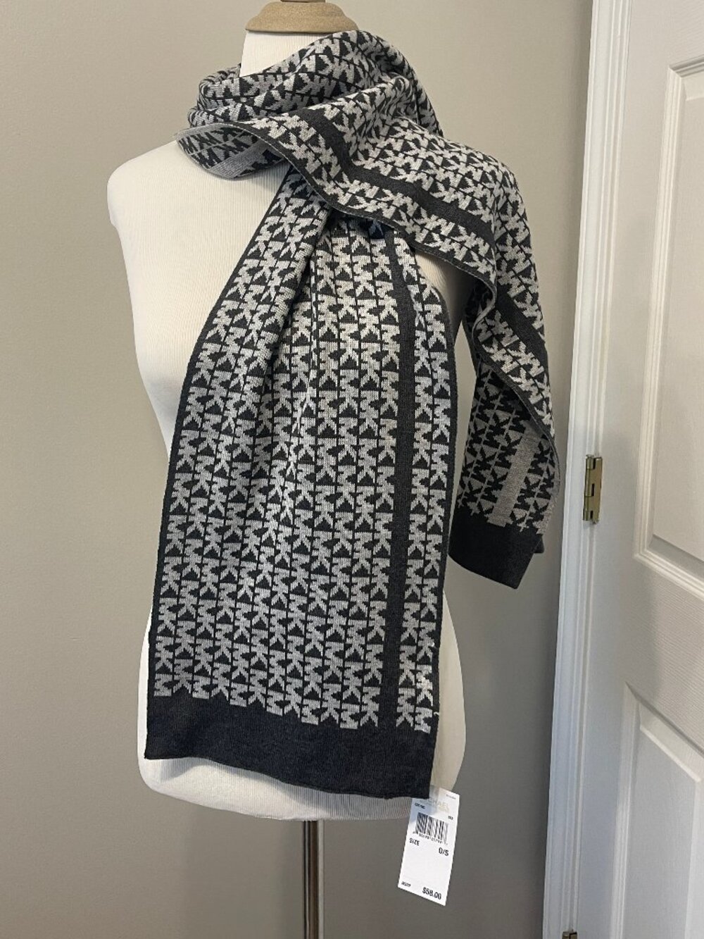MICHAEL Michael Kors Knit Scarf O/S